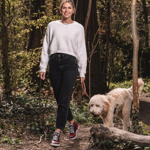 Nass, kalt, rutschig und trotzdem raus? Unbedingt mit ZAQQ Barfußschuhen!