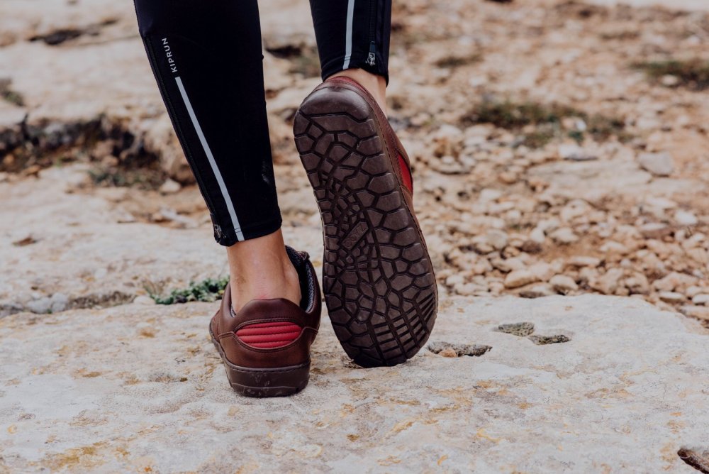 Hiqe Low wegańska wielbłąda czerwona wodoodporność